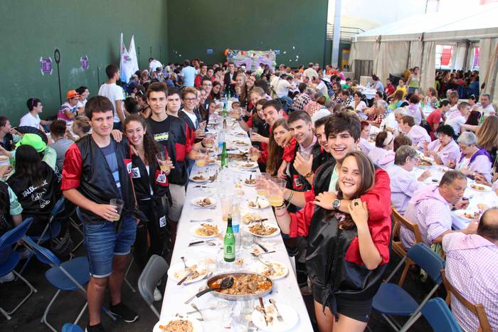 Ibarra San Bartolome jaiak 2 2 1535382877253