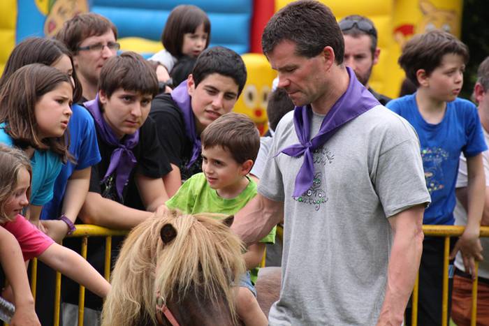 Eskola txiki eguna Ikaztegieta 55 1465750686445