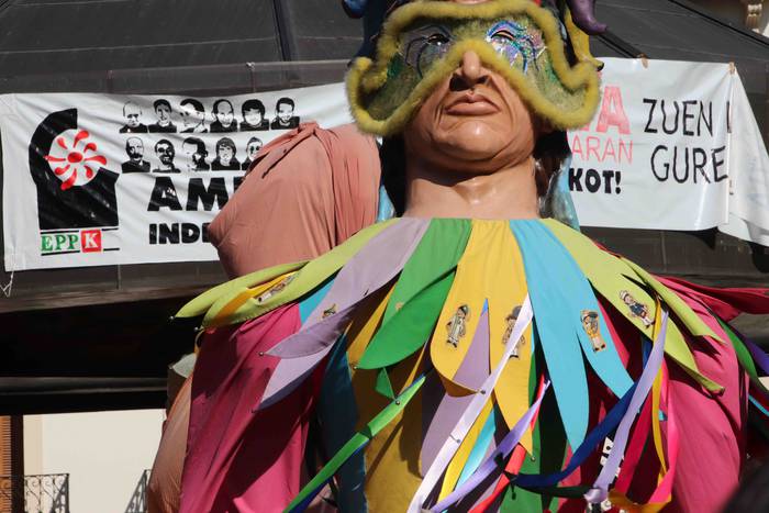 Erraldoi eta buruhandiak Zal 33 1582375954697