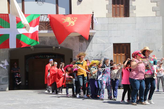 Maskaradak herriz herri 21 1494160346369