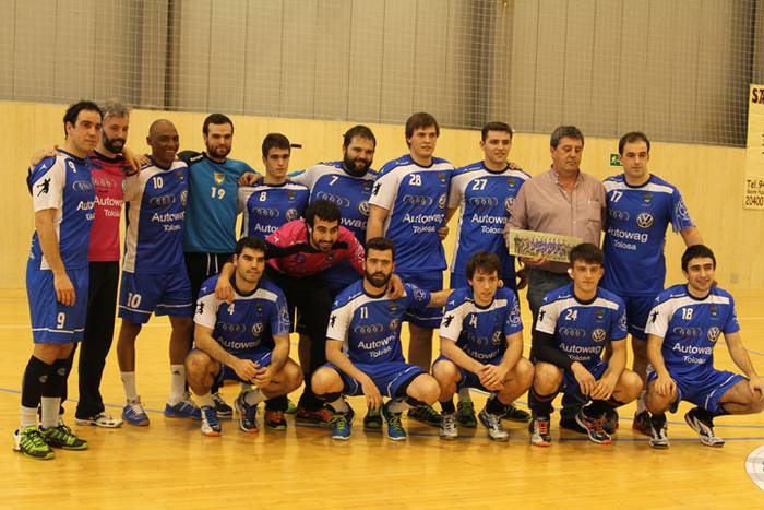 tolosa eskubaloi txapeldun usurbil 7 1462808352068