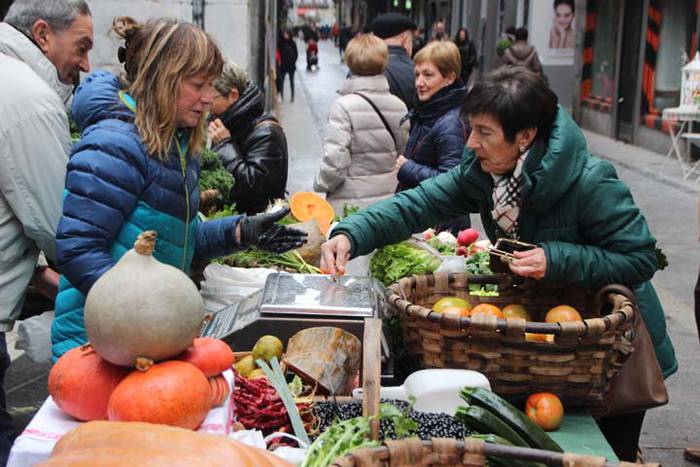 Tolosako Gabonetako azoka be 20 1514054110953