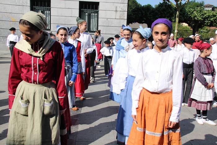 Dantzari Txiki eguna Ibarran 2016 10 1464428067571