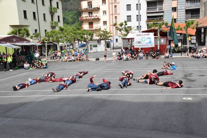 Anoeta kuadrilla eguna 2016 1 1463855777987