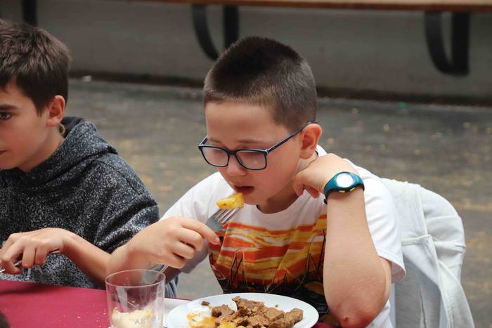 Frontoia bete da txekorra ja 22 1565532412649