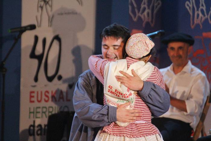 Euskal Herriko 40. dantza txapelketa  74 1476696710541