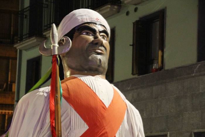 Errege magoen desfilea tolos 57 1546717653077