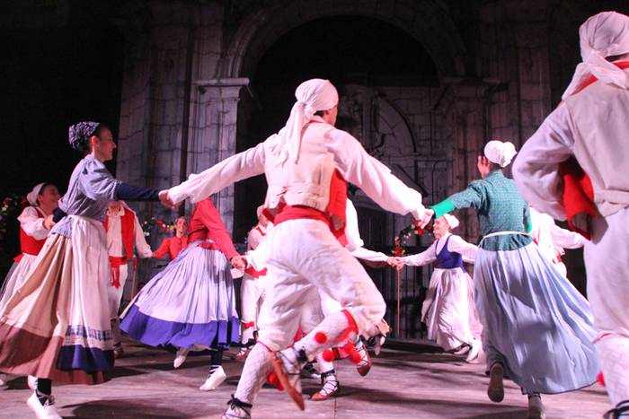 Salto bat, desio bat 138 1498259859435