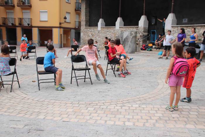 Hasi dira Iruran uzta jasotz 40 1531505336229