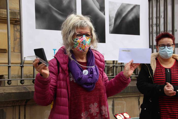 Sari nagusia 'Azala' izeneko 21 1606581804665