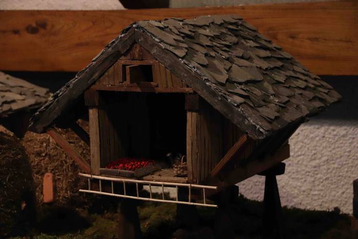 Aspaldiko ohiturak jaiotza batean 16 1545153584885