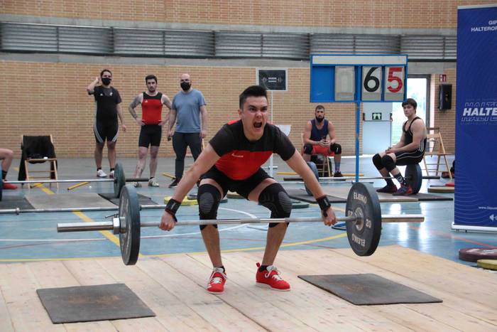 Susana Davila eta Mikel Alva 43 1619708686949