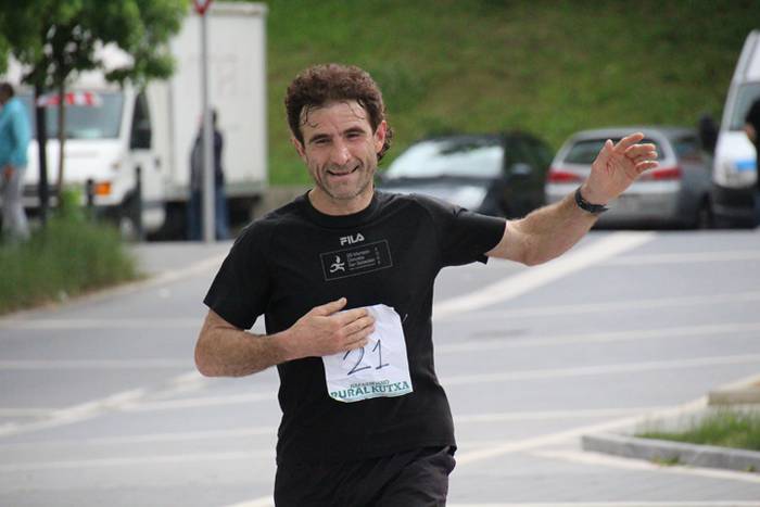 Uzturre igoera lasterketa 2016 19 1465654768297