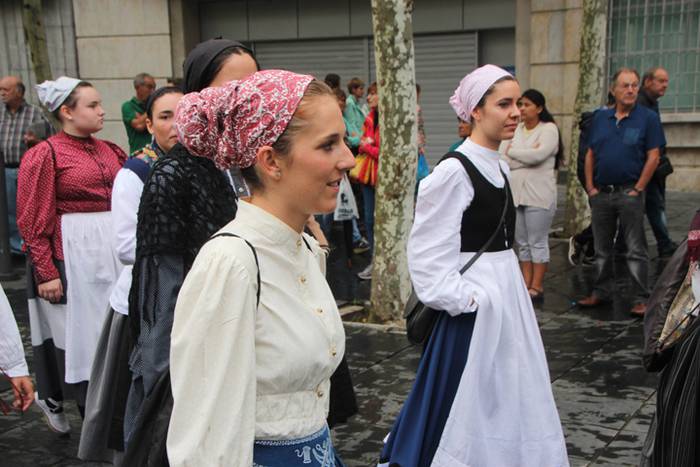 Udaberri Dantza Dezagun Tolo 42 1504963217111