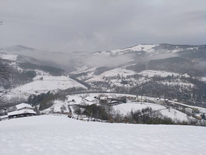 Elkartasun uholdea, elurtea  2 1515429923269