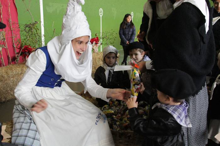 Gabon eskea eta olentzero 2015 84 1450964196727