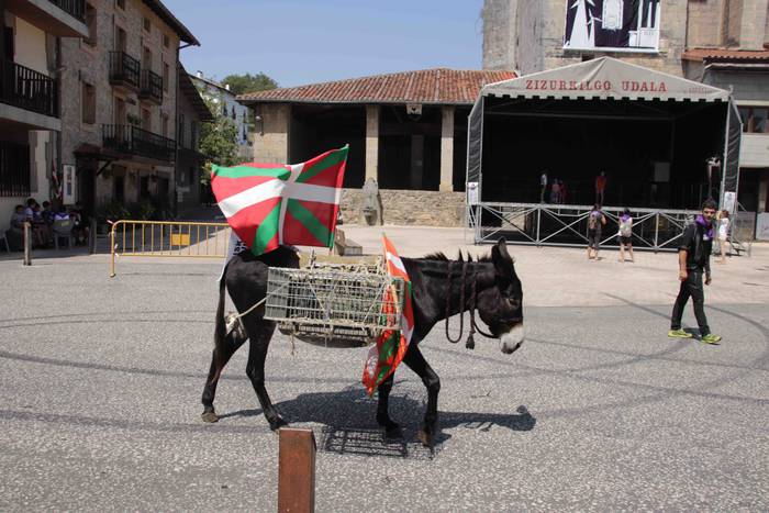 Zizurkilgo Andra Mariak. Oil 23 1660313804625