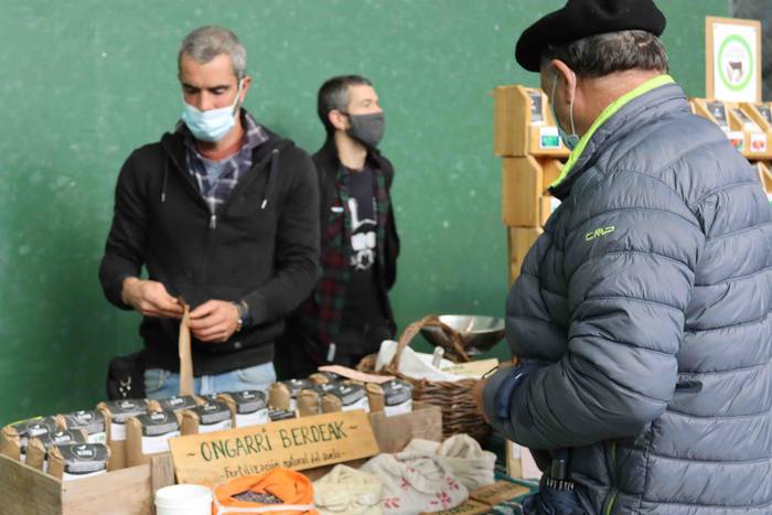 Herriko baserritar eta artis 6 1602415848887