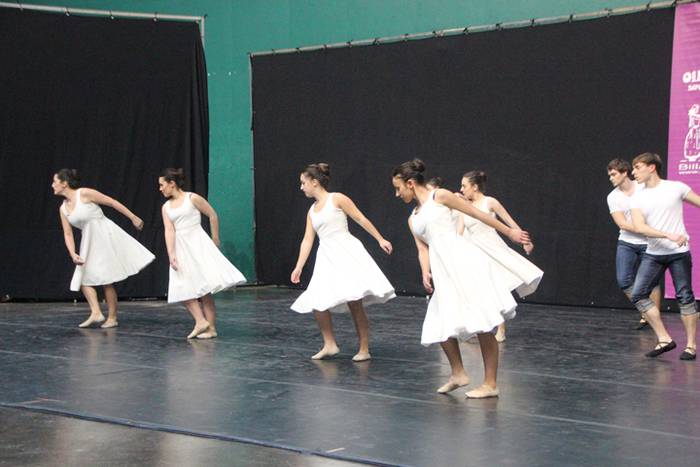 Eskolatik plazara emanaldia  17 1488739630948