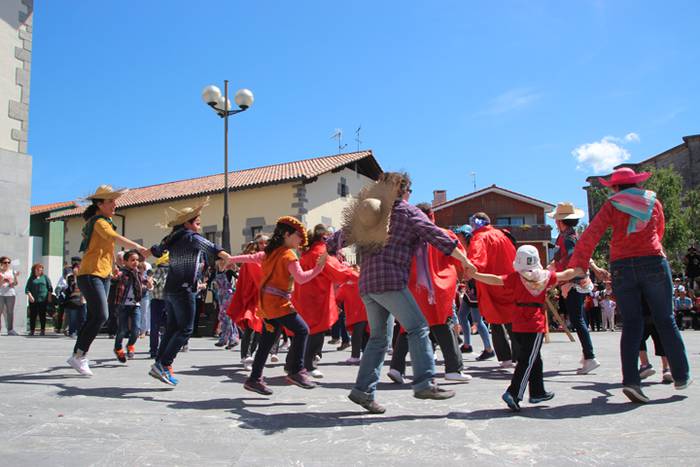 Maskaradak herriz herri 42 1494160472629