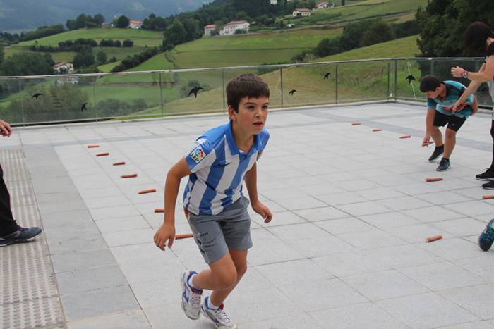 Haurrak protagonista, bihara 55 1501590107564