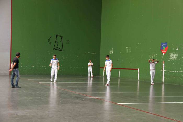 Elola-Etxeberria bikotearent 55 1594495150596