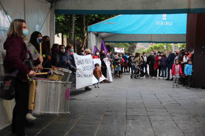 Pentsio duinak eskatuz eskua 28 1621879383001