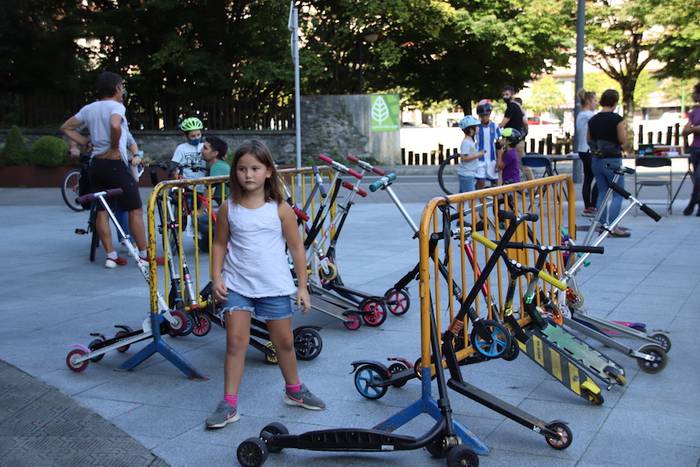 Bigarren eskuko azoka 16 1632564080184