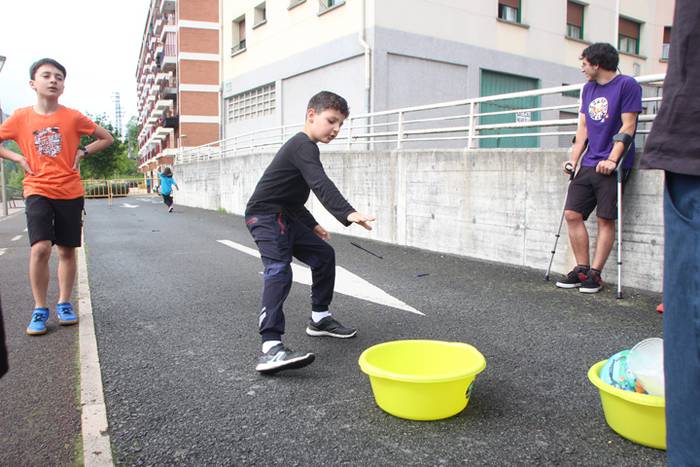 Zizurkilgo Ugare Festak haur 1 1527941980000