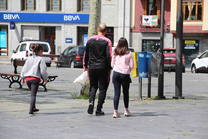 Mugimendu erdi librea 23 1588012121162