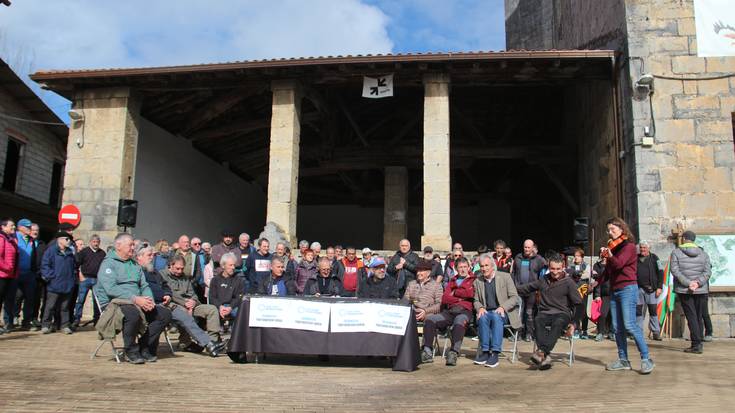 Zizurkilgo torturatuen sarea aurkeztu dute