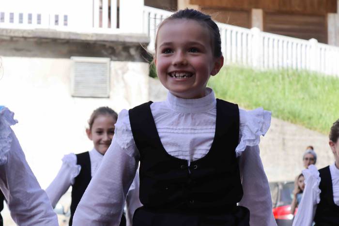 Dantzari eguna ari dira ospa 4 1652614040247