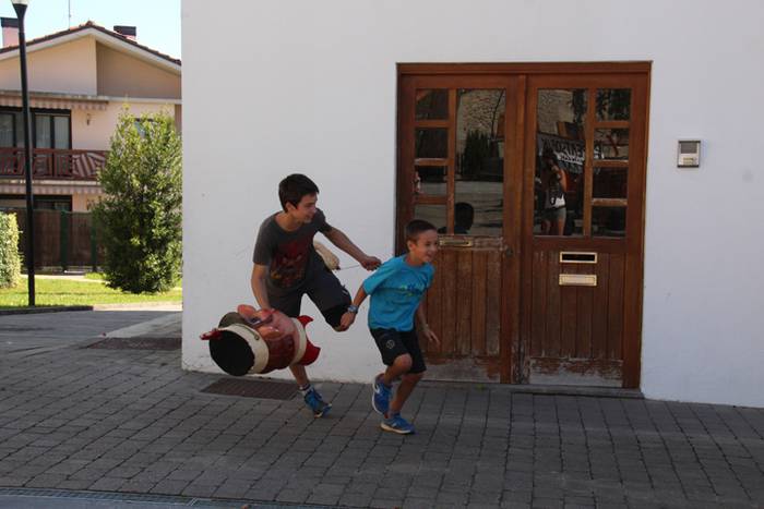 ADUNAKO JAIAK 2017. TXUPINAZ 31 1502544754503