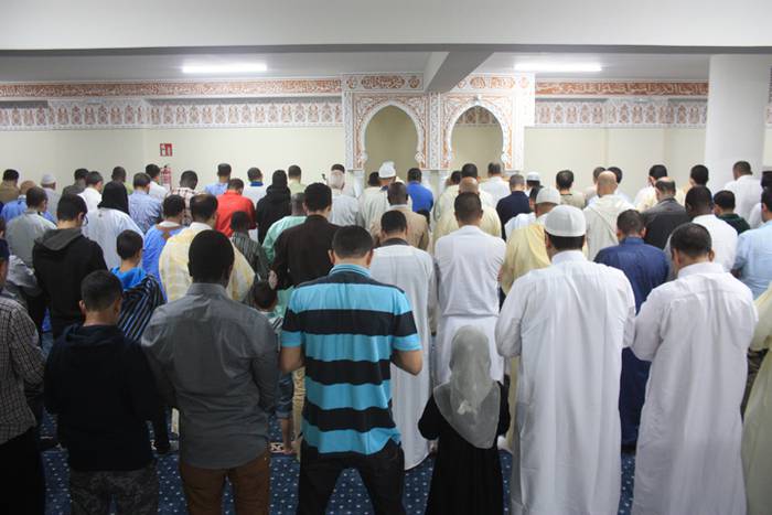 Bukatu dute hilabeteko baraualdia 6 1467801639841