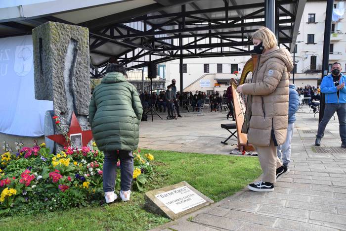 Joxe Arregi tortuatu zutela  16 1613221608114