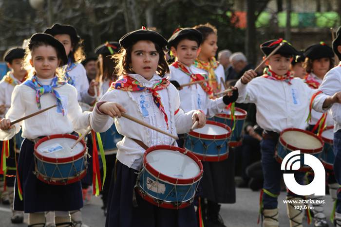 Makilkari trebeak 35 1488050506531