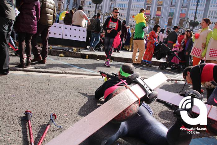 Irudimenak gainezka egin du 122 1488127990864