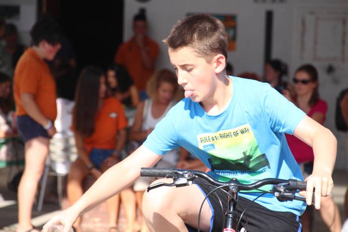 GOIATZKO ANDRA MARI JAIAK 20 27 1502731353725