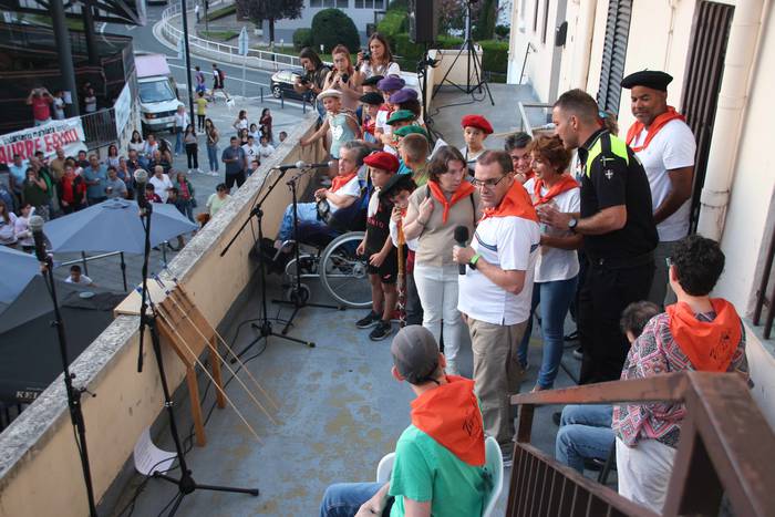 Zizurkilgo Jaiak, txupinazoa 3 1662577544022