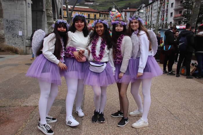 Konpartsa eta mozorroak Zald 23 1645972618314