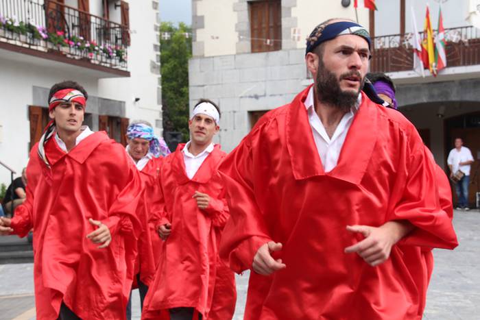 ADUNAKO AMA BIRJINAK 2017. A 35 1502799065197