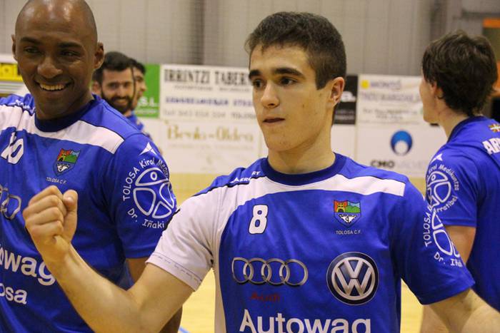 tolosa eskubaloi kordoba igoera 2016 81 1464387214207