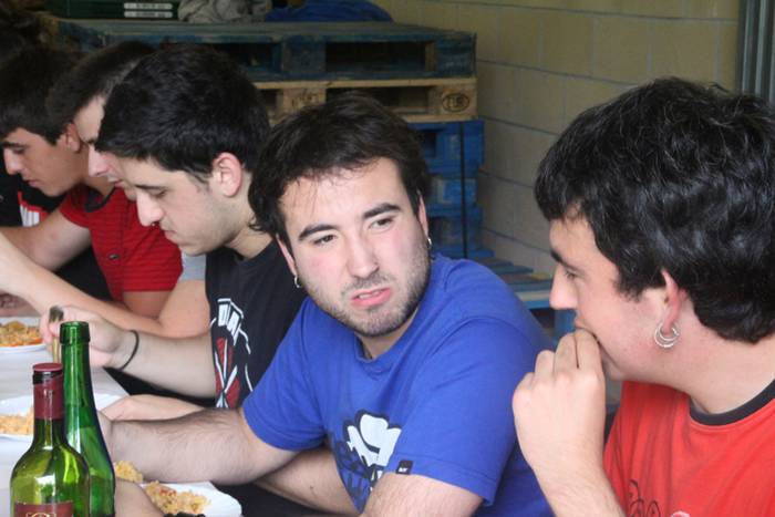 Gaztetzen ari direlako 6 1504363984147