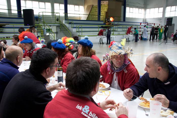 Txekor jatea lizartzan 11 1487518893246