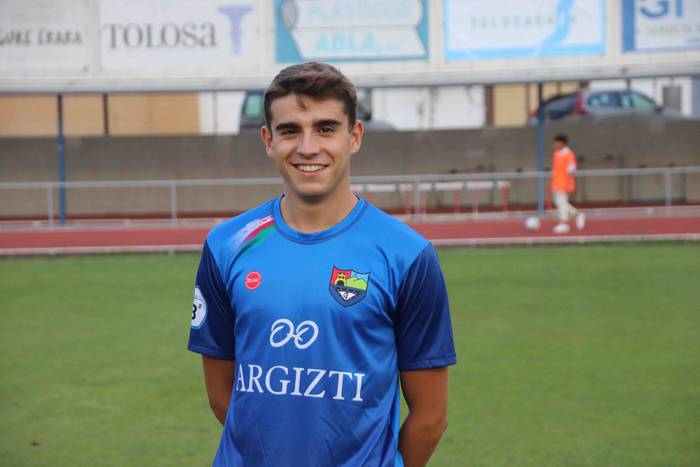 Tolosa CF-ko gizonezkoen fut 22 1662145472709