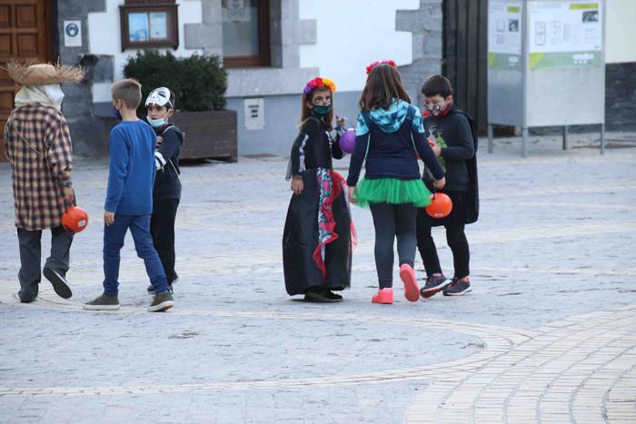 "Ba al dakizue ze gau den ga 2 1604170893613