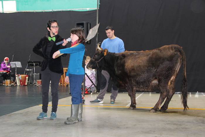 Lizartzako inauteriak 2016 antzerkia 1 1453571676675