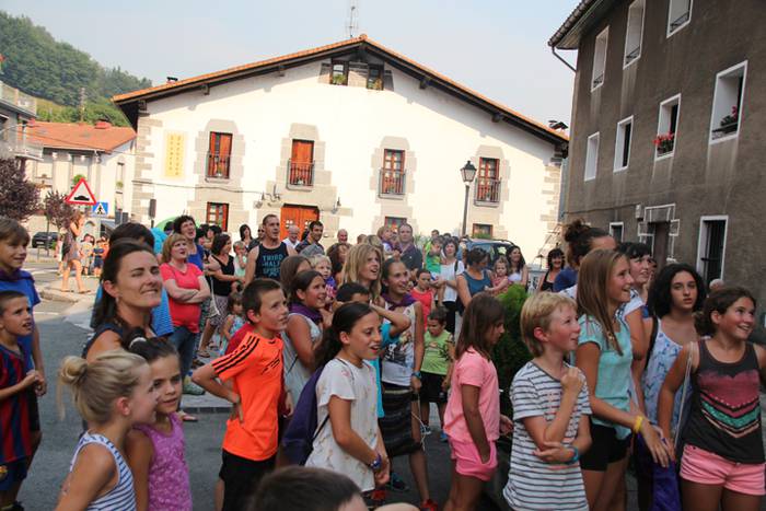 Berrobi festan murgildu da 2 1472141787767