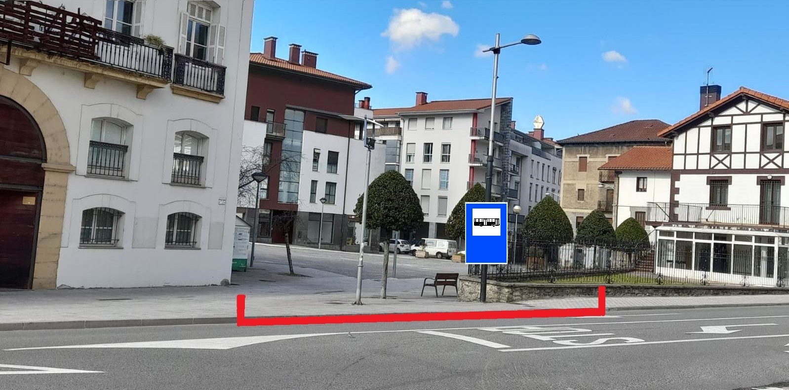 Autobus geltoki berri bat gehitu da Donostiarako noranzkoan