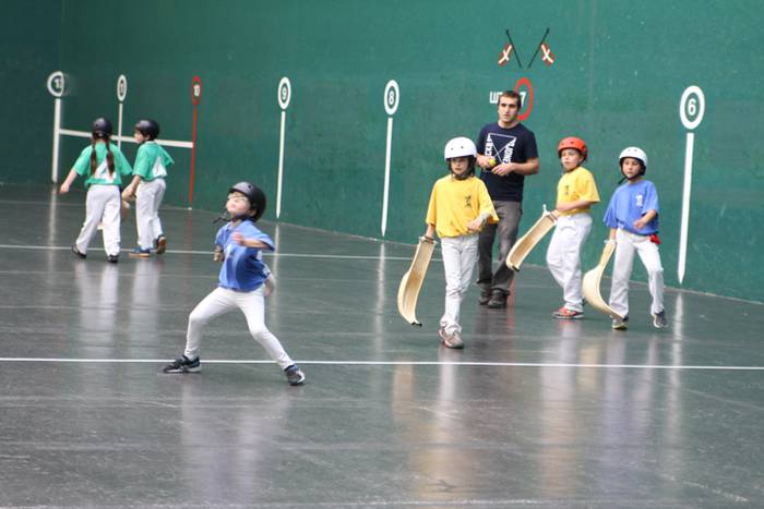 Gipuzkoako Zesta Punta Topak 6 1494857321274